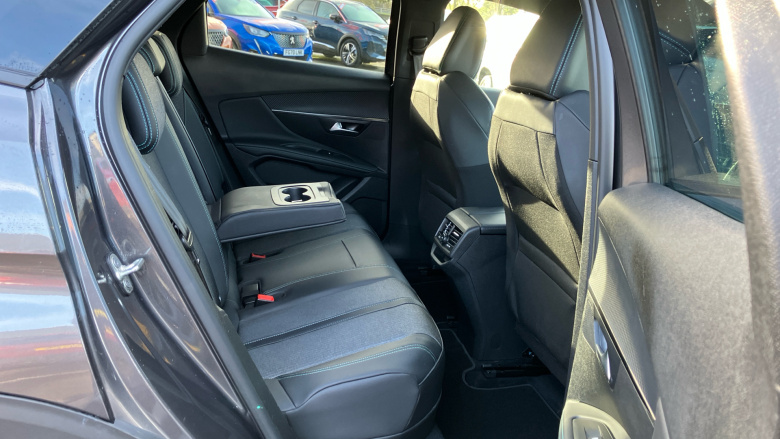 Peugeot 3008 1.6 Hybrid 225 Allure 5dr e-EAT8 Estate